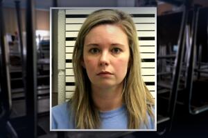 Maestra abusa de un alumno y solo le dan 60 días de cárcel