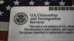 Asilos falsos y frívolos: las estafas de inmigración donde también participan abogados