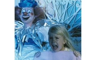 Payaso película ‘Poltergeist’ 1982 - Muñecos diabólicos del cine.jpg