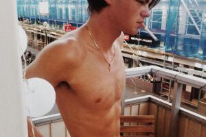 Konrad Annerud, el 'clon' de Leonardo DiCaprio