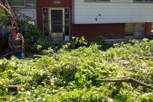 Tornado causa destrozos en Grayslake