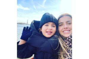 Michelle Renaud y su hijo (7).jpg