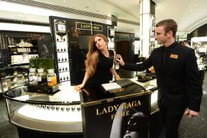 perfume de Lady Gaga12.jpg
