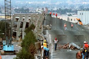 880 Freeway Collapse