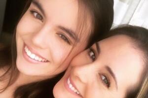 Karyme Lozano hija Angela Iturrioz 