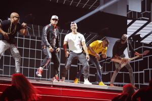 Chyno, Wisin y Gente de Zona