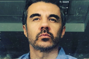 Adrián Uribe 