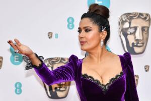 Salma Hayek en los premios BAFTA 2021