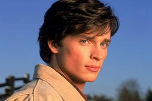 smallville-tom-welling-118-1400x800.jpg