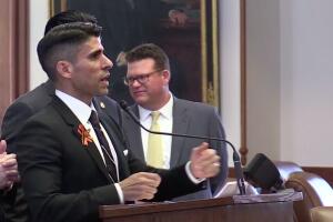 Los protagonistas de la propuesta SB4, que busca prohibir a las ciudades santuario en Texas