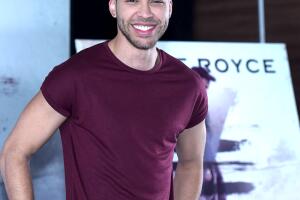 Boda secreta de Prince Royce y Emeraude Toubia 