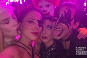 Belinda, Majo Aguilar y otros amigos