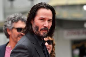 keanu-reeves-vio-fantasma-de-pequeno.jpg