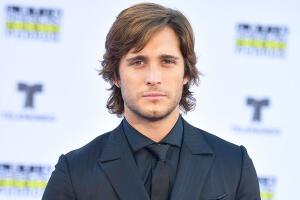 diego_boneta.jpg