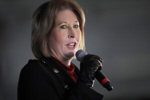 Sidney Powell, exabogada de la campaña de Donald Trump que intentó revertir el resultado de las elecciones que ganó Joe Biden.