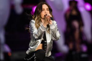 Video en Instagram de Belinda tocando la batería