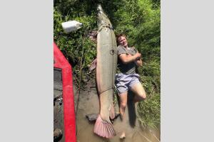 pejelagarto récord pescador Lago Corpus Christi Texas