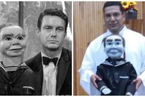 Sacerdote usa muñeco 'diabólico' para dar misa.