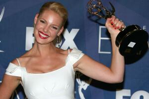 katherine-heigl-emmy-0317-1400x800.jpg