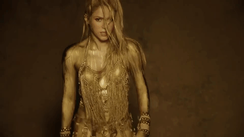 shakiraperro.gif