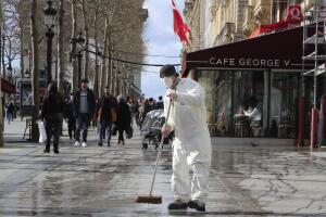 APTOPIX France Virus Outbreak