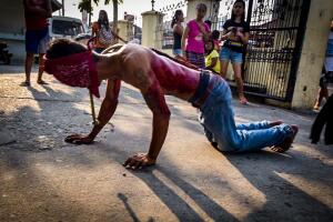 Así se vive la Semana Santa en Filipinas