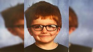 Una madre reporta la desaparición de su hijo de 6 años pero la policía la acusa asesinarlo y arrojarlo a un río