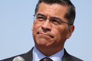 Xavier Becerra, fiscal general de California