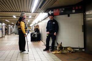 NYPD refuerza seguridad en el subway de NY