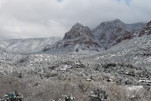 Sedona, un pequeño pueblo al norte de Arizona que se viste de blanco
