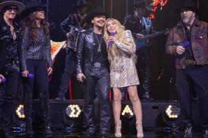 Juego de voces Nodal