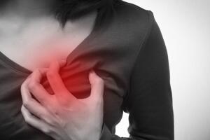 coracao-ataque-cardiaco_0.jpg