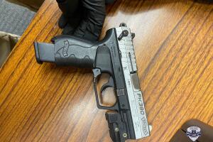 Armas estudiantes Salt Lake City
