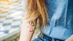 Estos tatuajes son perfectos para los amantes de lo elegante y lo delicado