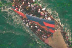 EMBARCACIÓN HAITIANOS