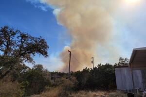 gobernador de Texas desastre fuego Das Goat condado Medina