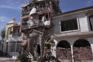 "La casa de basura" ubicada en Aguascalientes, México