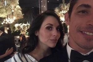 Zuria Vega Alberto Guerra 