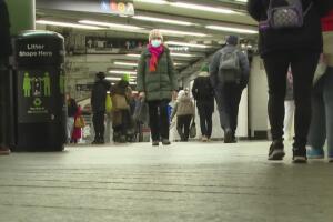 objeto punzante metro nueva york sospechoso