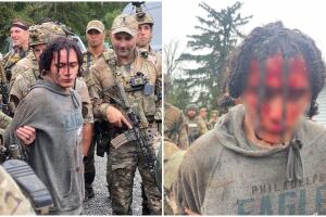 Cavalcante trató de huir armado con un rifle pero un perro policía fue liberado y logró someterlo, mientras le infligía una herida por mordedura. 