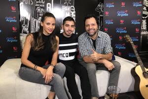 Joss Favela con Omar y Argelia