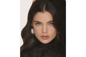 Nadia Ferreira será host en Premios Juventud 2025