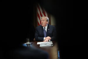 El presidente Trump durante la reunión con miembros de su gabinete el 1 de noviembre de 2017.