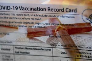 marca bestia antivacunas