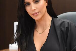 kim_kardashian-libro-kardashians.jpg