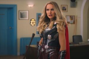 Thor Love and Thunder brazos de Natalie Portman CGI (3).jpg