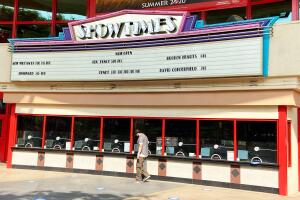 cine-riverpark.jpg