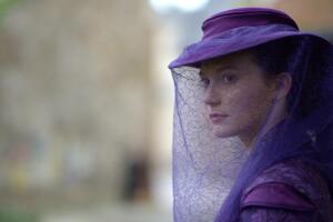 Mia Wasikowska Madame Bovary Grosby.jpg