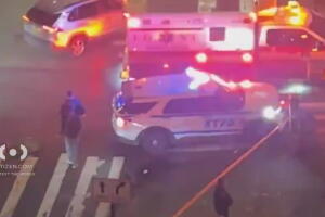 Buscan a sospechoso de triple apuñalamiento en Lower East Side de Manhattan.