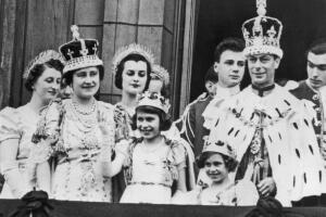 rey-jorge-coronacion.jpg